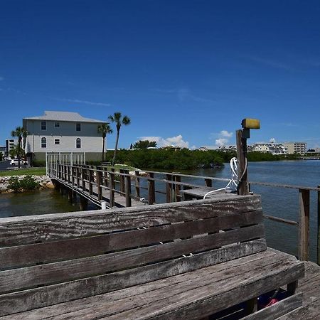 Gulf Retreat 2: Magnificent Water Views, Steps To Beach, None Cleaner, None Nicer! Clearwater Beach Kültér fotó