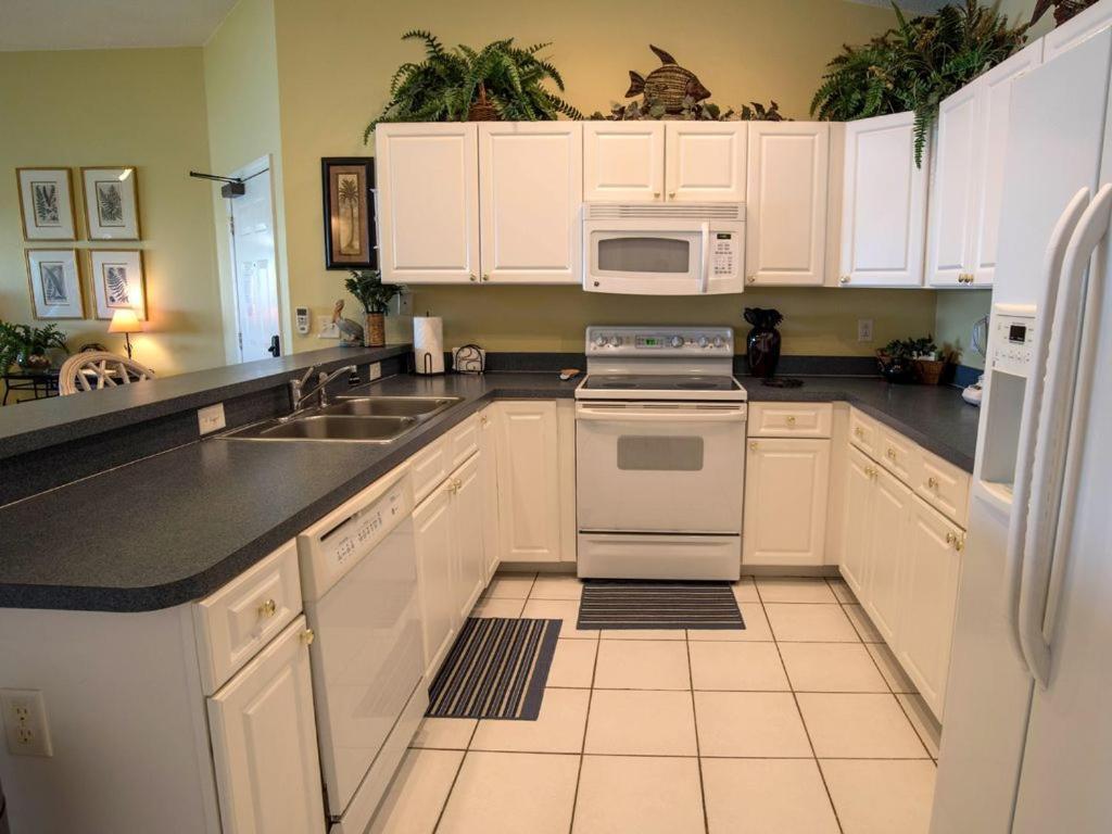 Gulf Retreat 2: Magnificent Water Views, Steps To Beach, None Cleaner, None Nicer! Clearwater Beach Kültér fotó