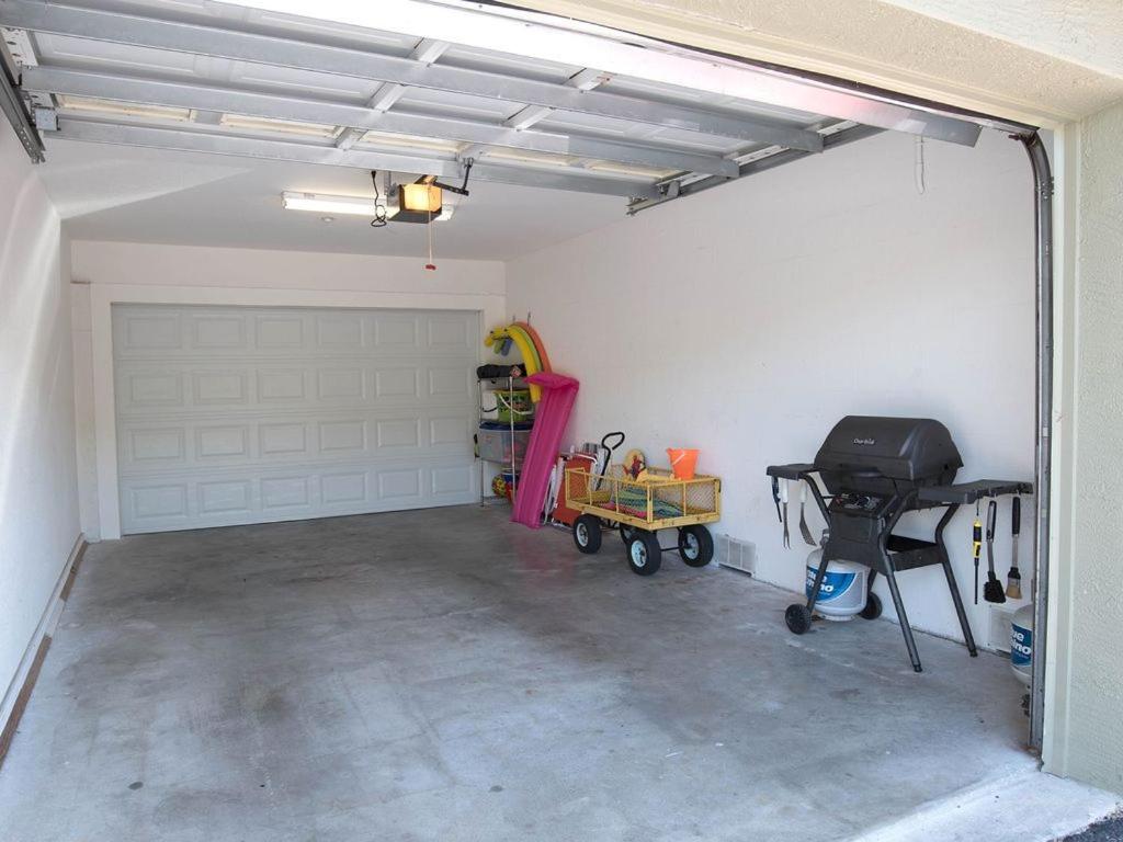 Gulf Retreat 2: Magnificent Water Views, Steps To Beach, None Cleaner, None Nicer! Clearwater Beach Kültér fotó